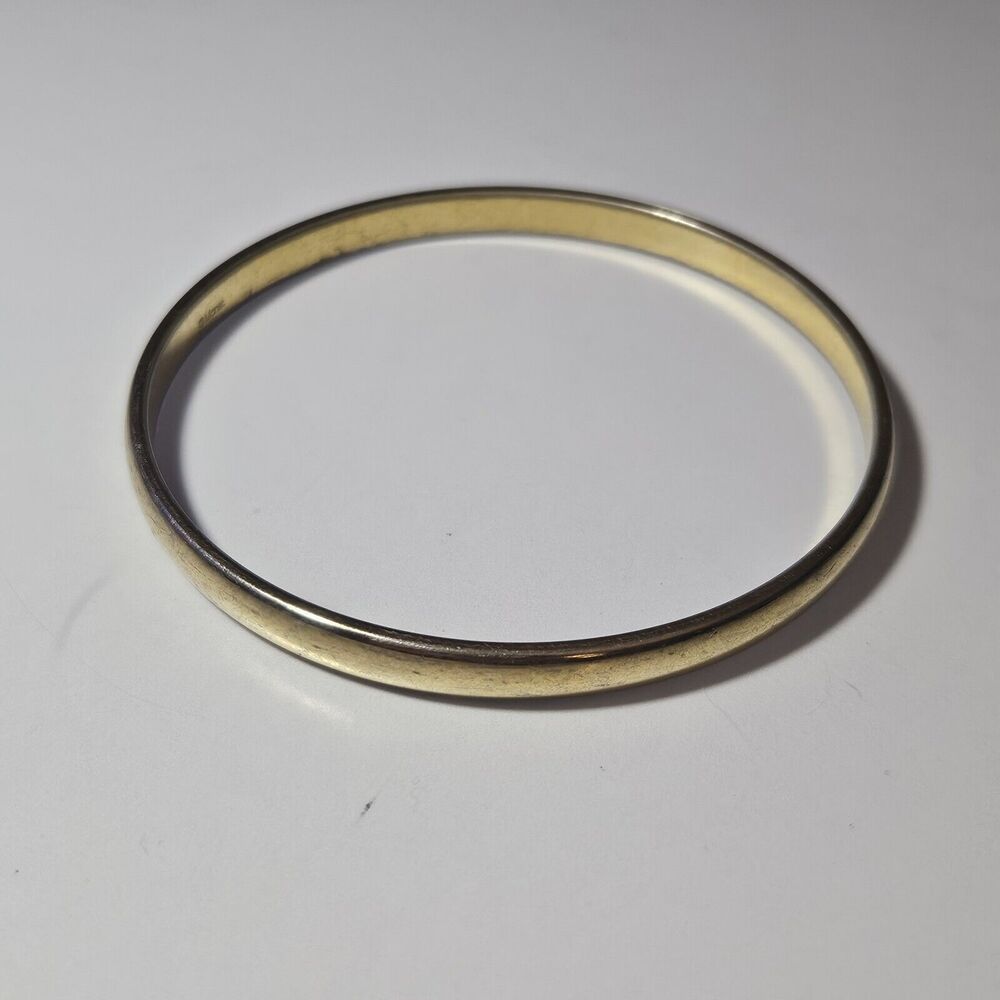 Vintage Monet Gold Tone Costume Bangle Bracelet 7.75 Inches - Picture 9 of 10